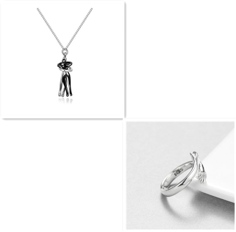 Love Hug Necklace – Romantic Couple Pendant for Men & Women