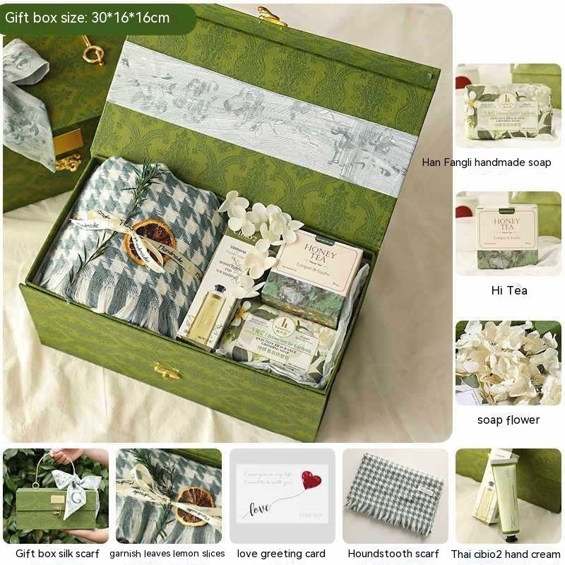 Gift For Girlfriend Niche Winter Scarf Gift Box