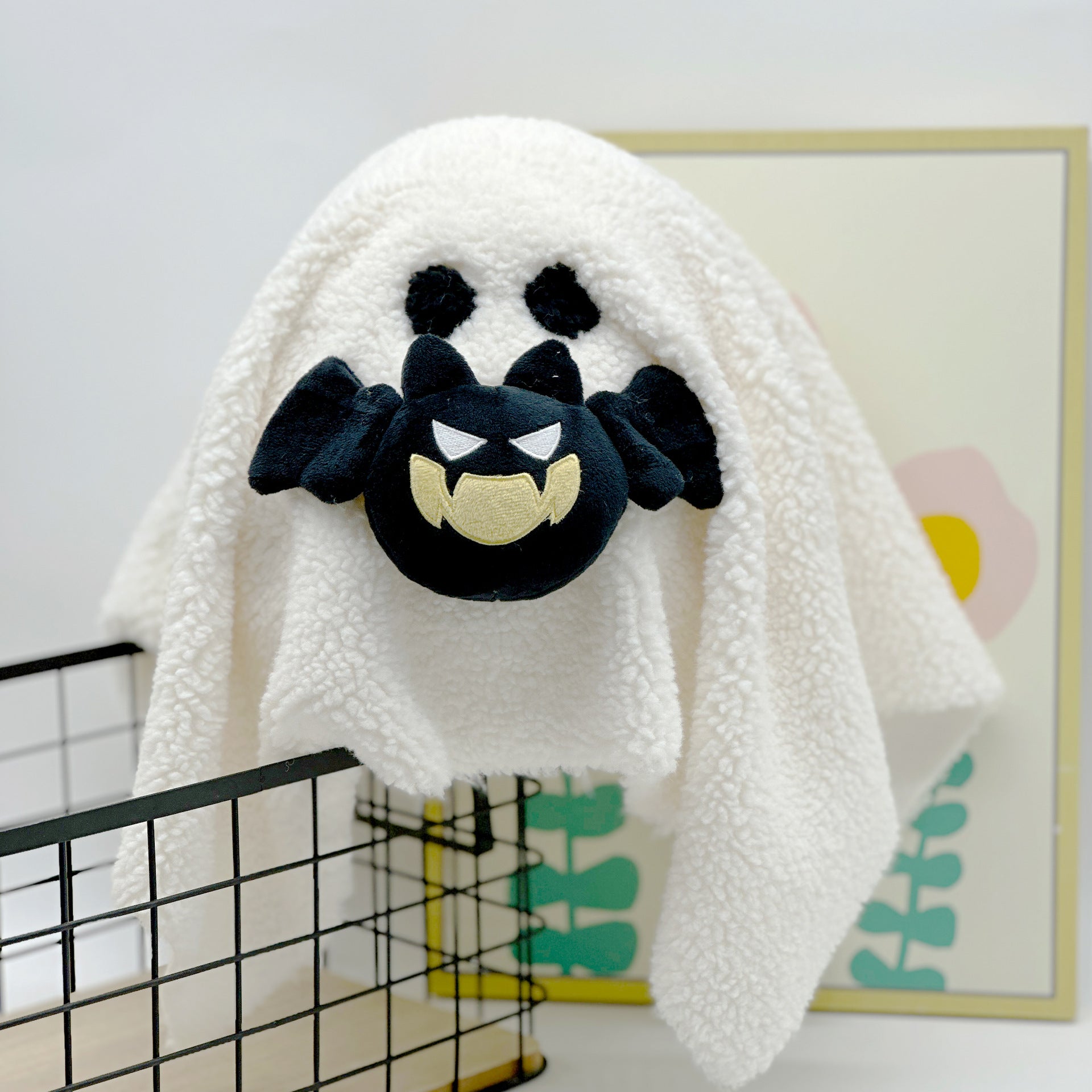 Halloween Ghost Plush Toy Doll – Cute Spooky Halloween Decoration & Gift